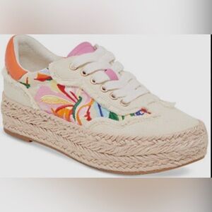 NWOB DOLCE VITA Fredy Platform Espadrilles Sneaker in floral multi canvas Sz 8